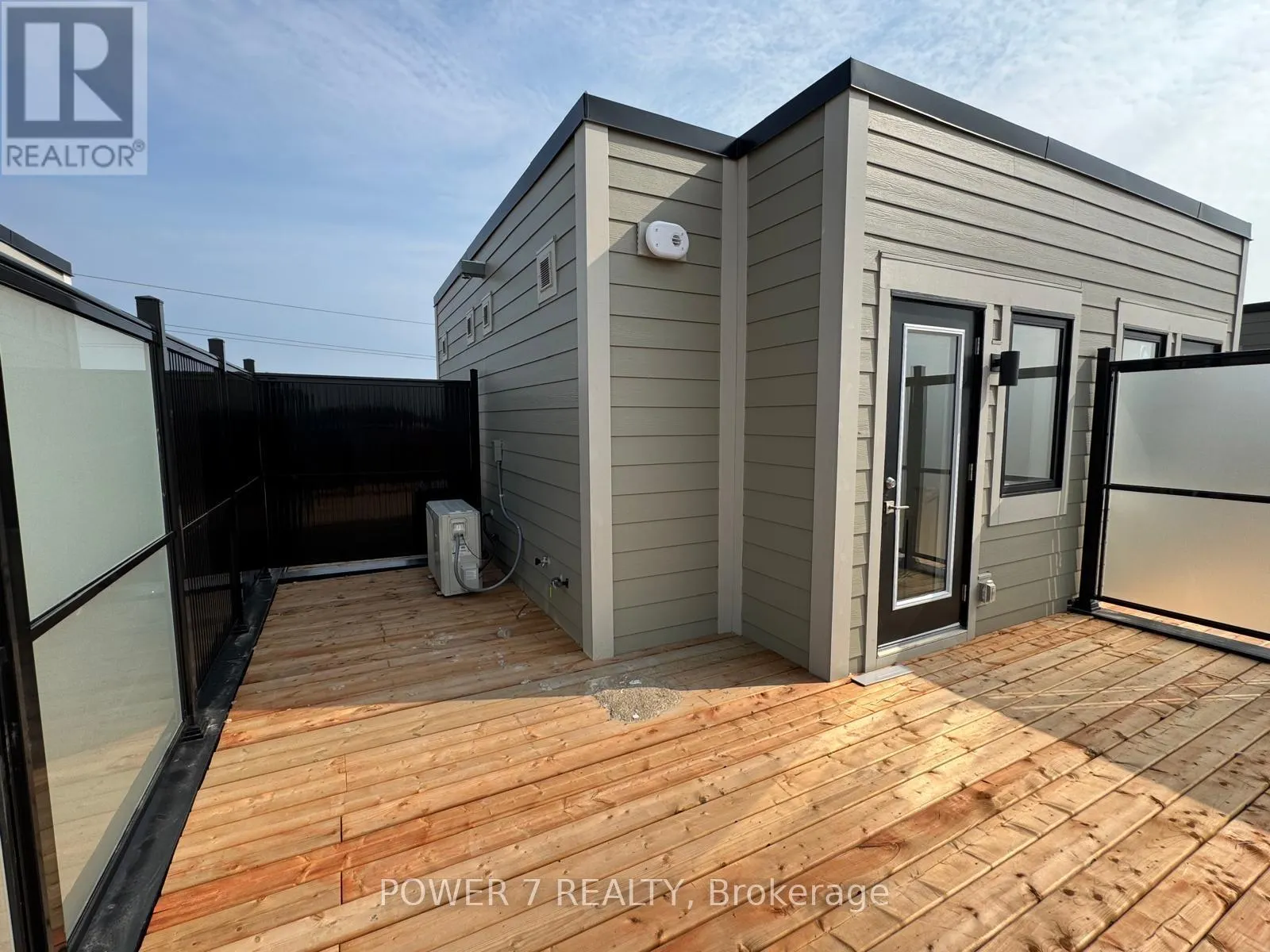 22 - 14 LYTHAM GREEN CIRCLE