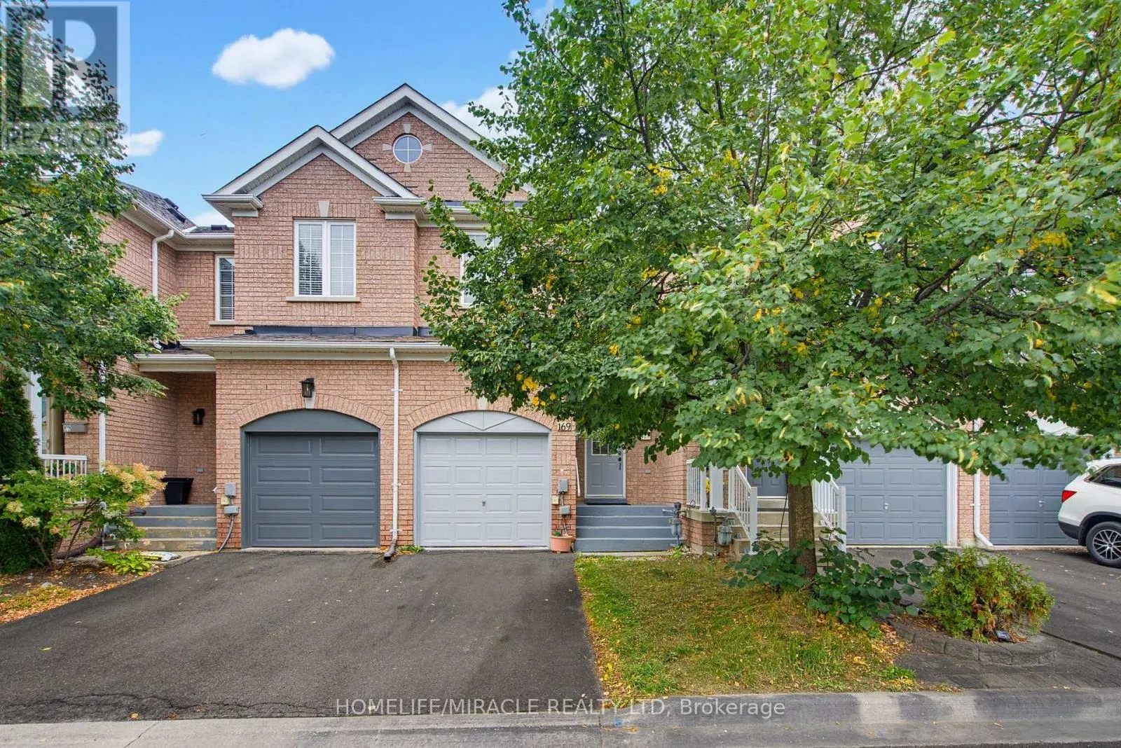 54 - 169 TOM TAYLOR CRESCENT