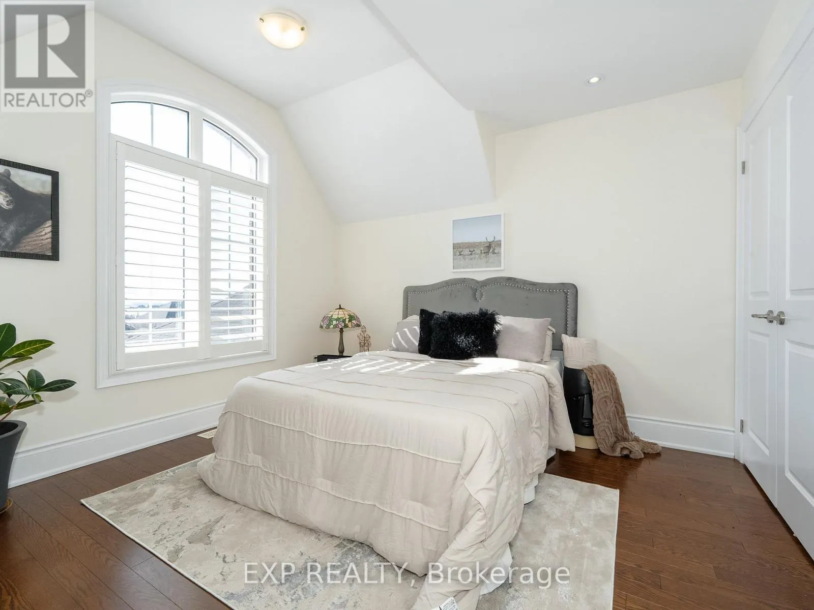 44 PHILSON COURT