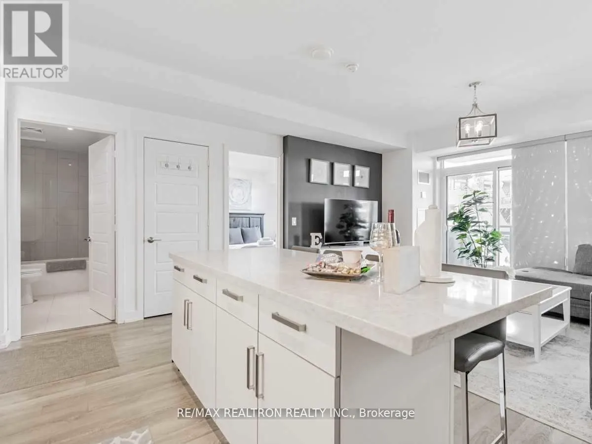 C206 - 301 SEA RAY AVENUE