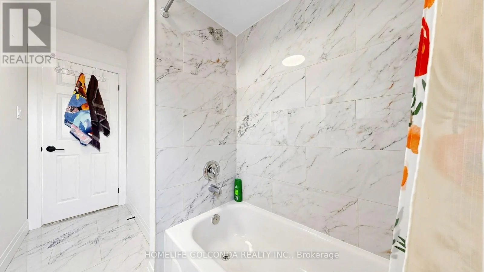 1304 VINCENT CRESCENT