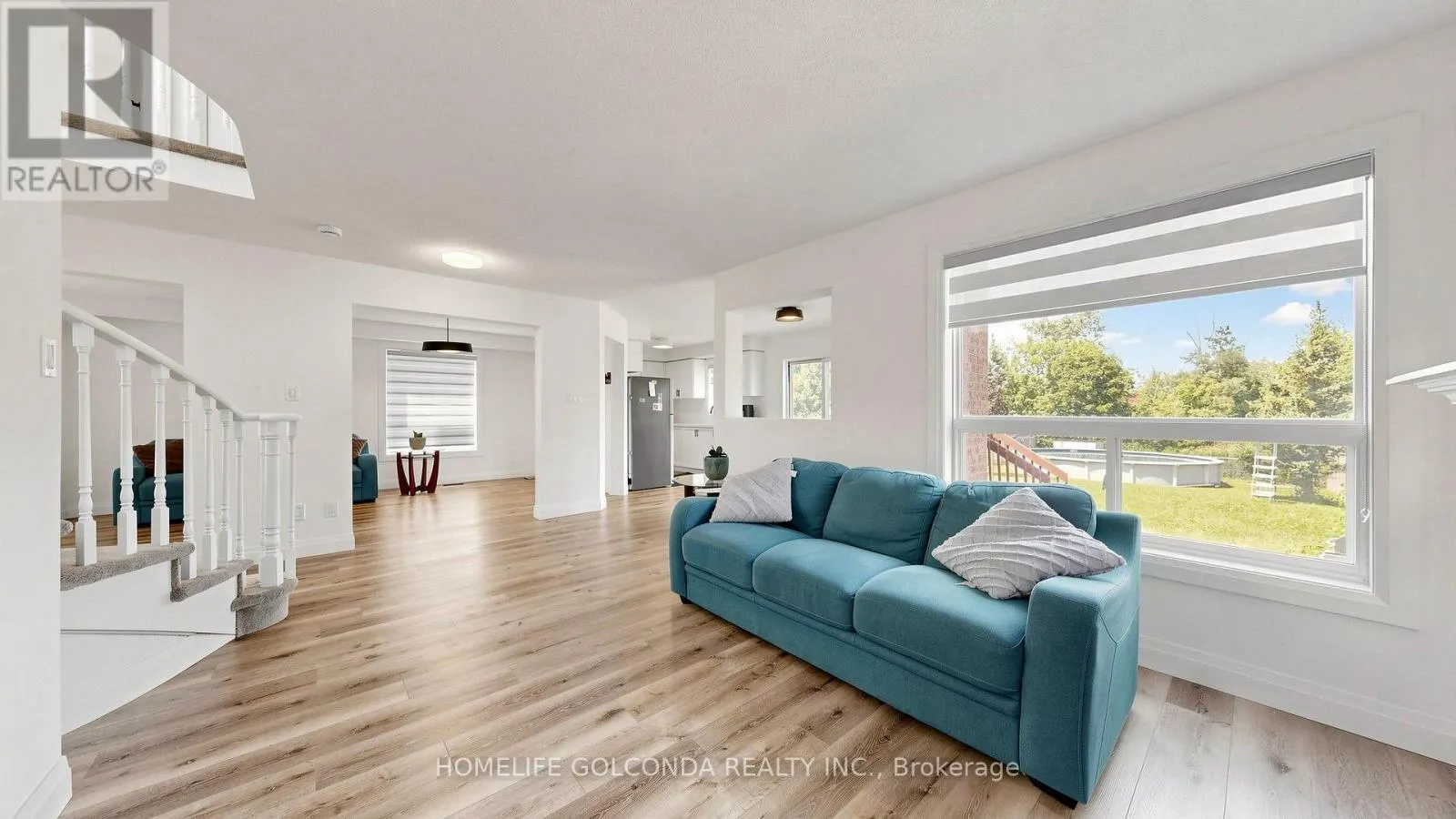1304 VINCENT CRESCENT