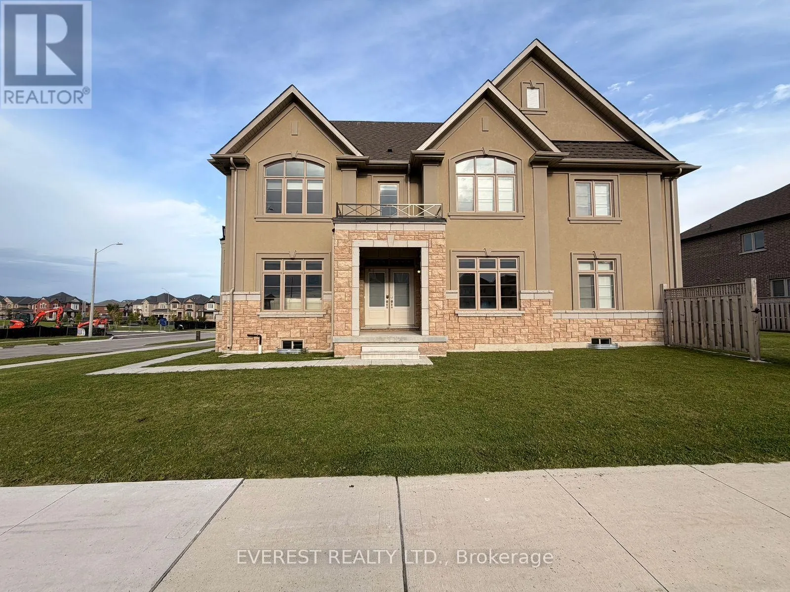 1105 COLE STREET
