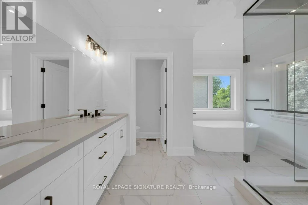 92 HOWARD ROAD