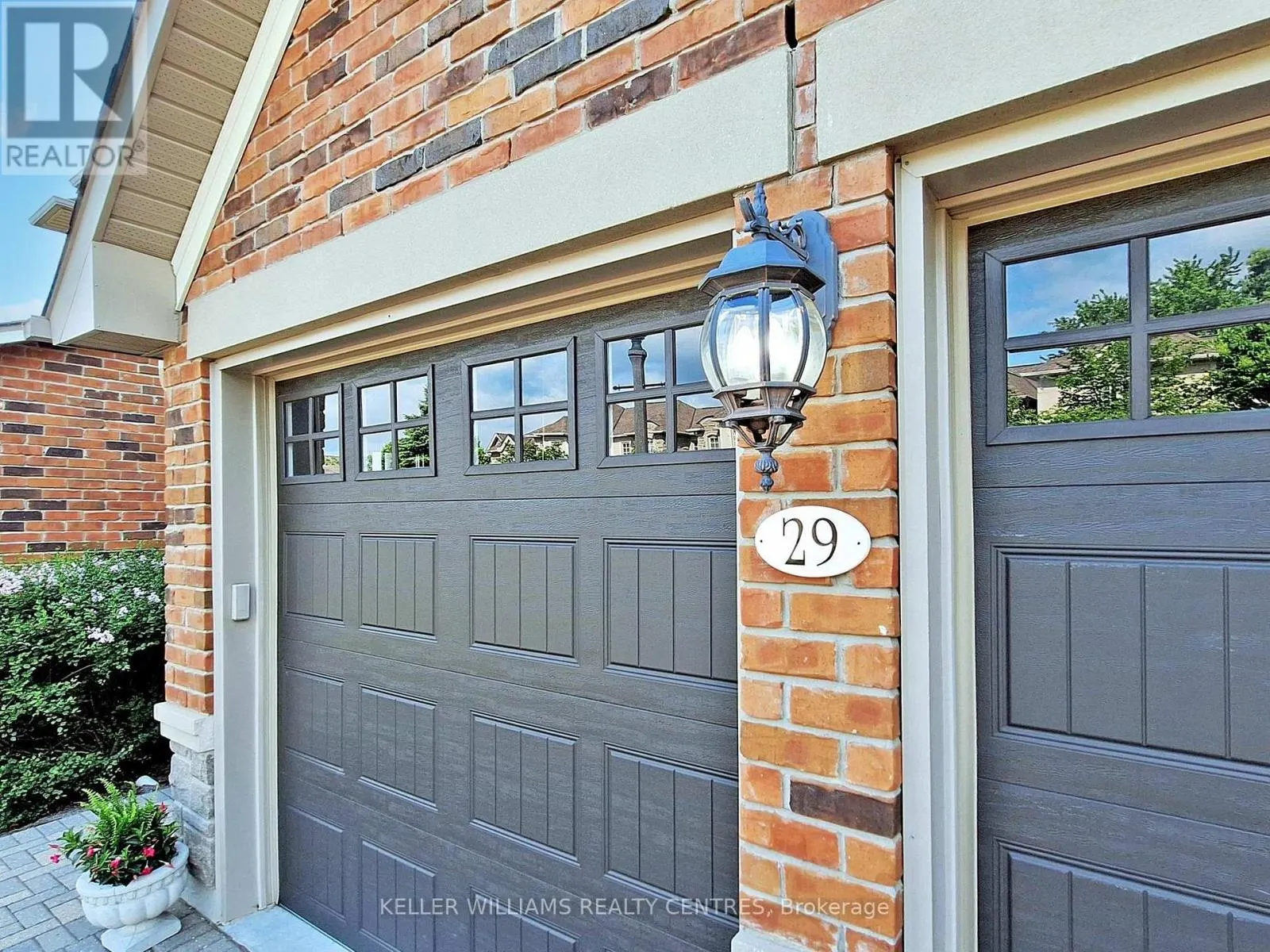 29 TUCKER COURT