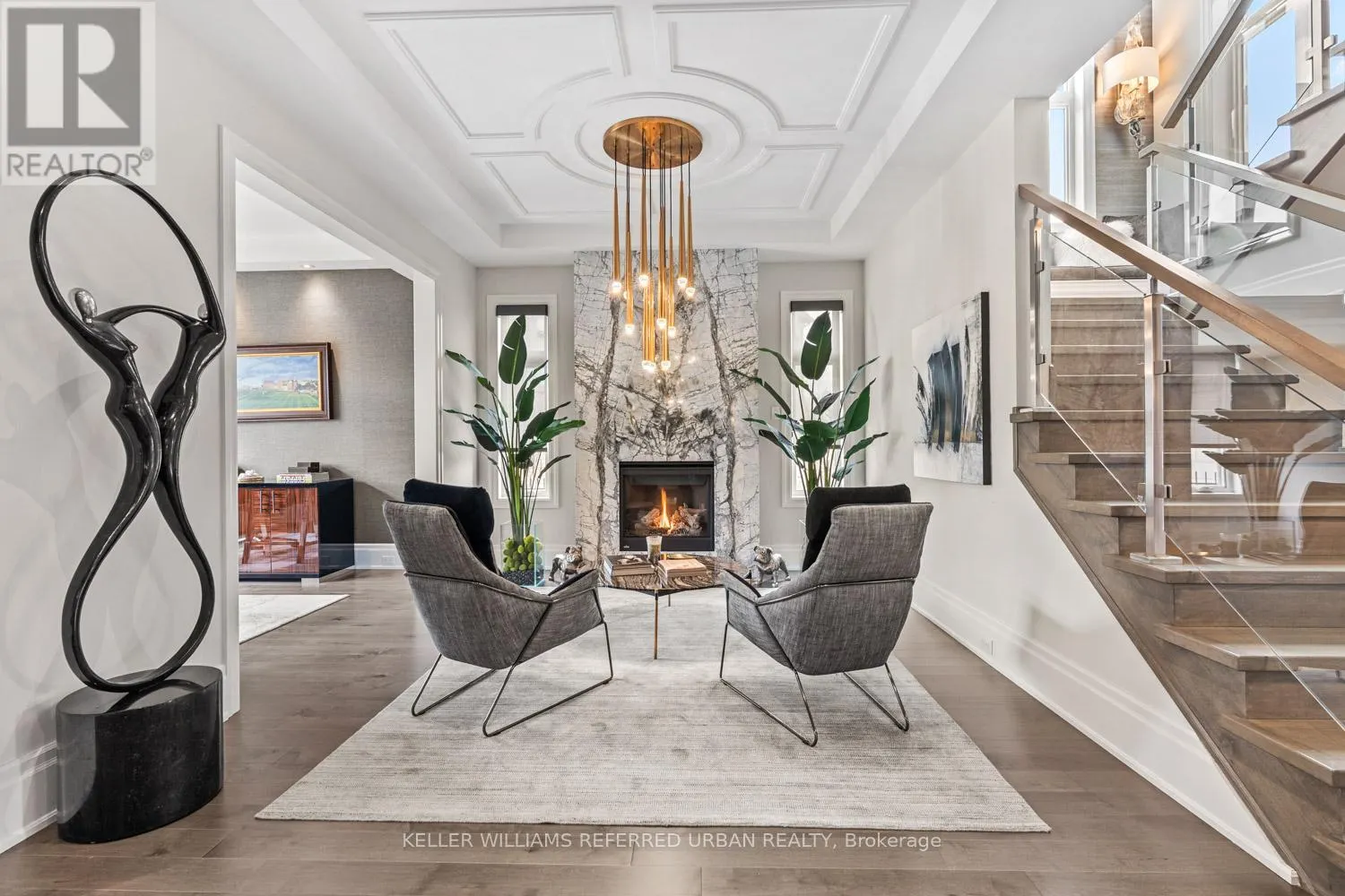 61 RIA COURT