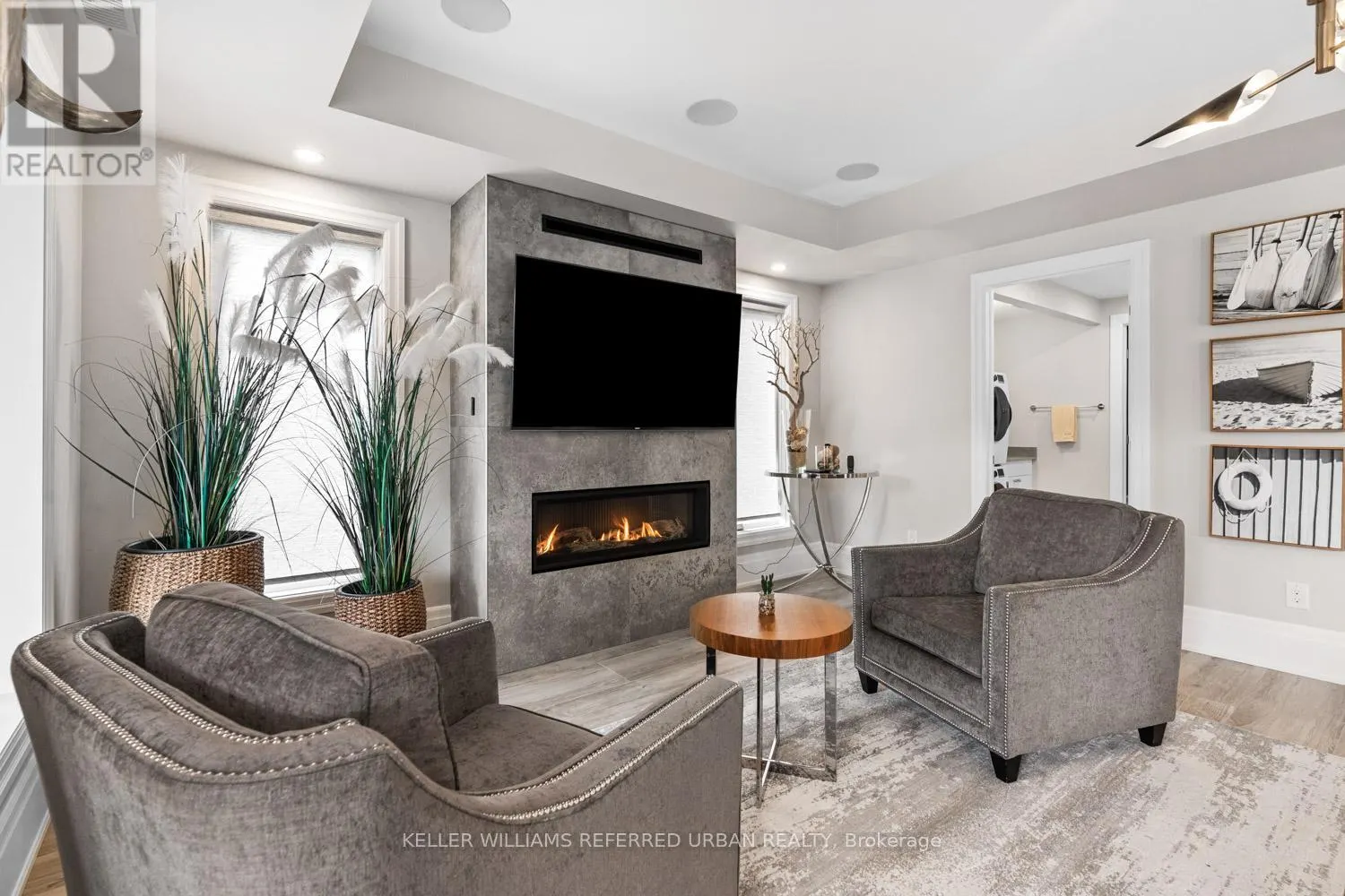 61 RIA COURT