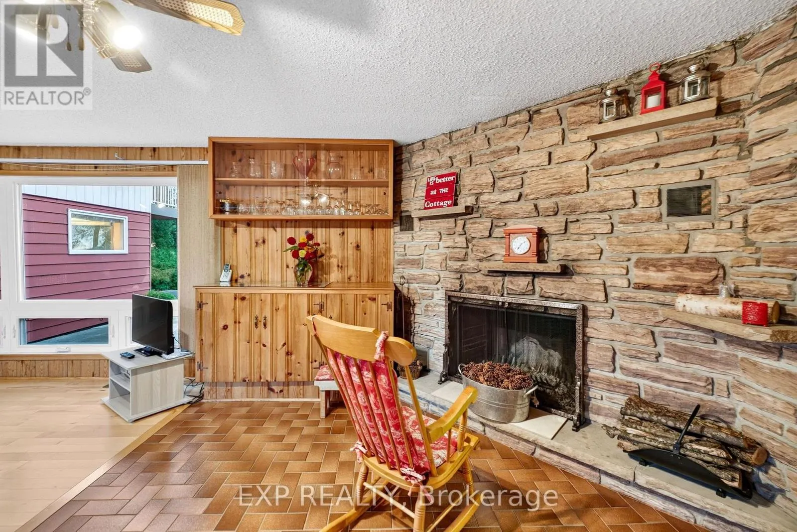 88 IRVING DRIVE