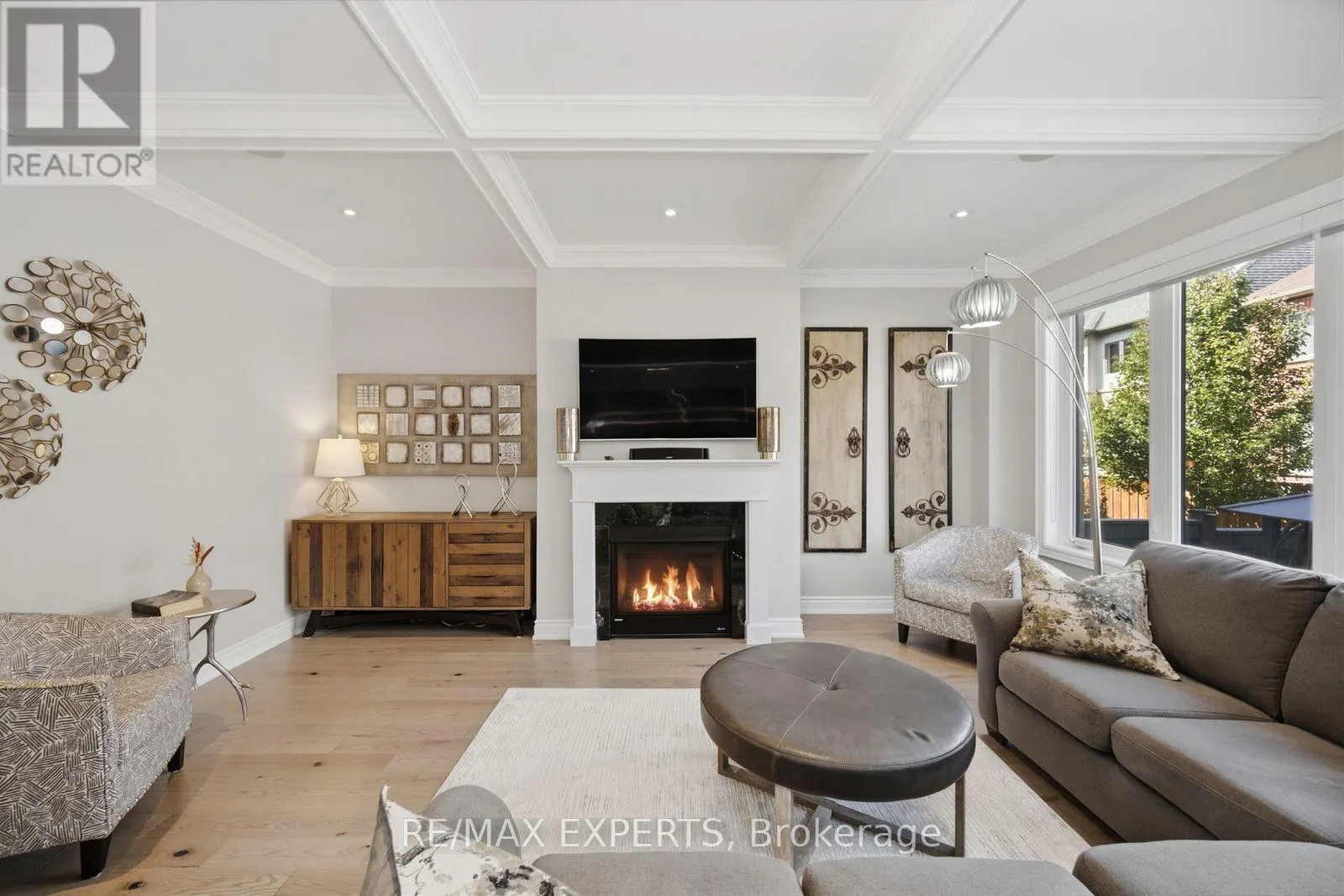 69 LEADEN HALL DRIVE