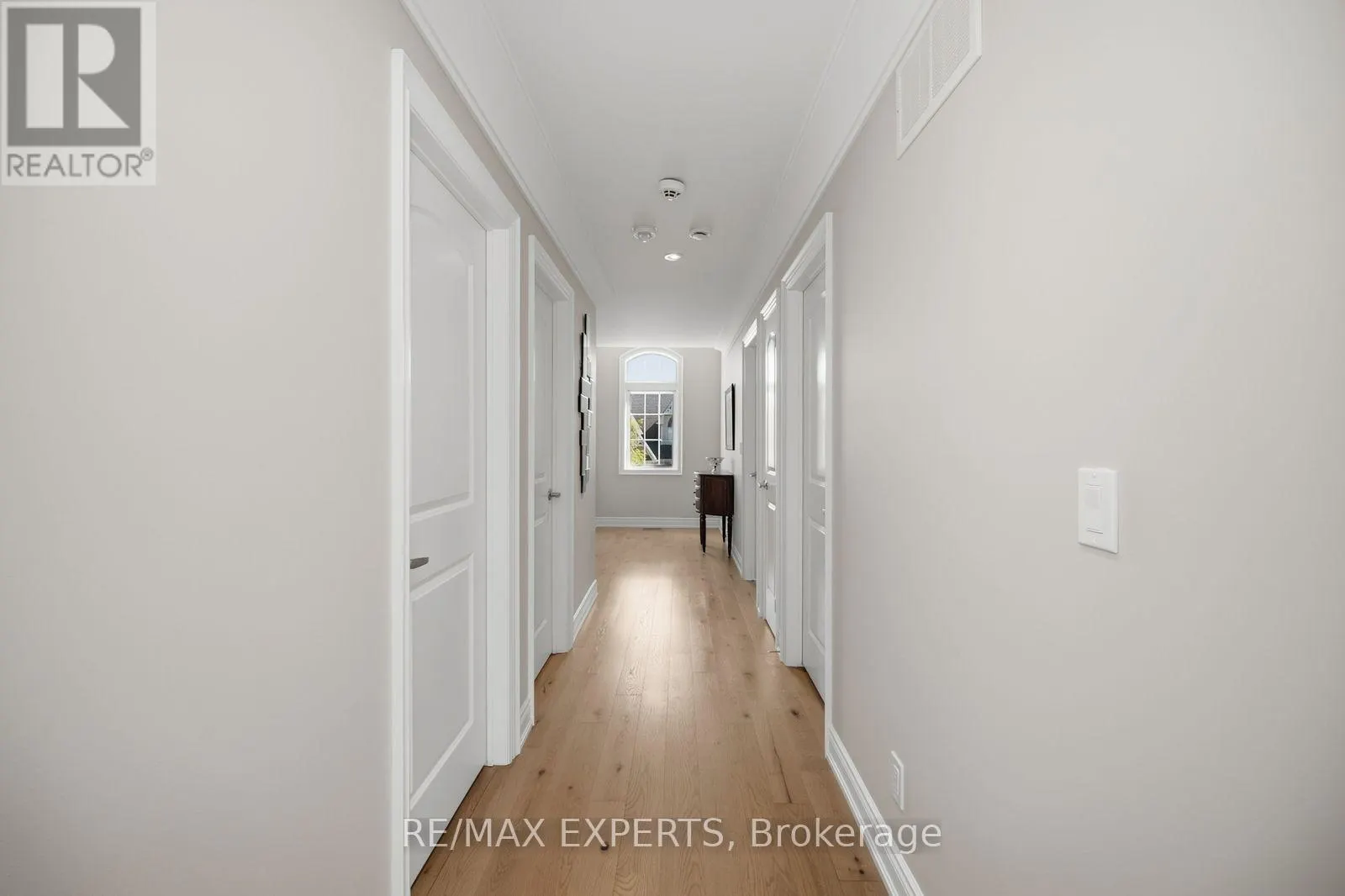 69 LEADEN HALL DRIVE