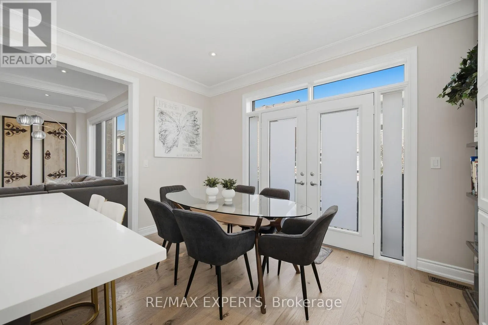 69 LEADEN HALL DRIVE