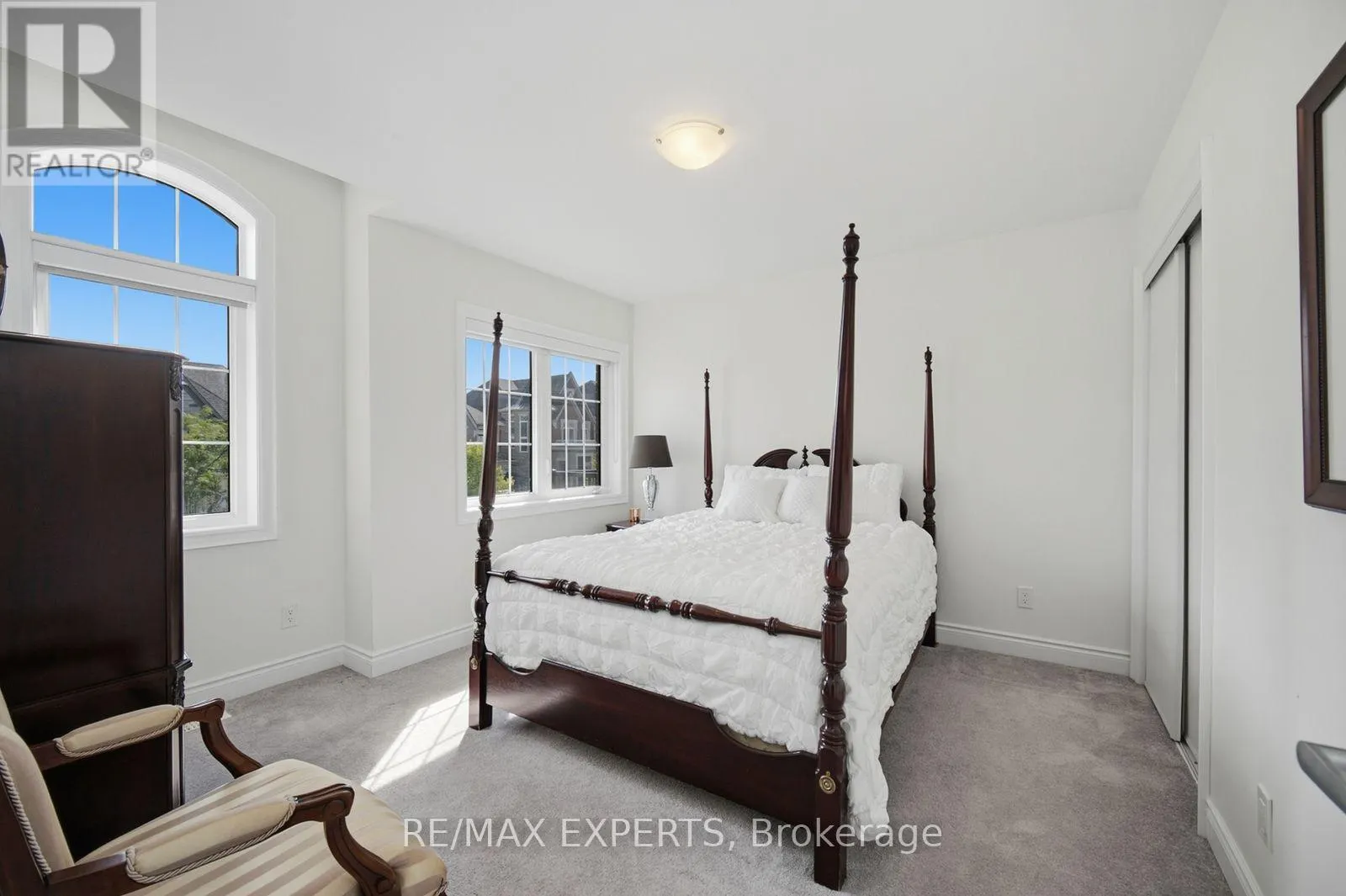 69 LEADEN HALL DRIVE