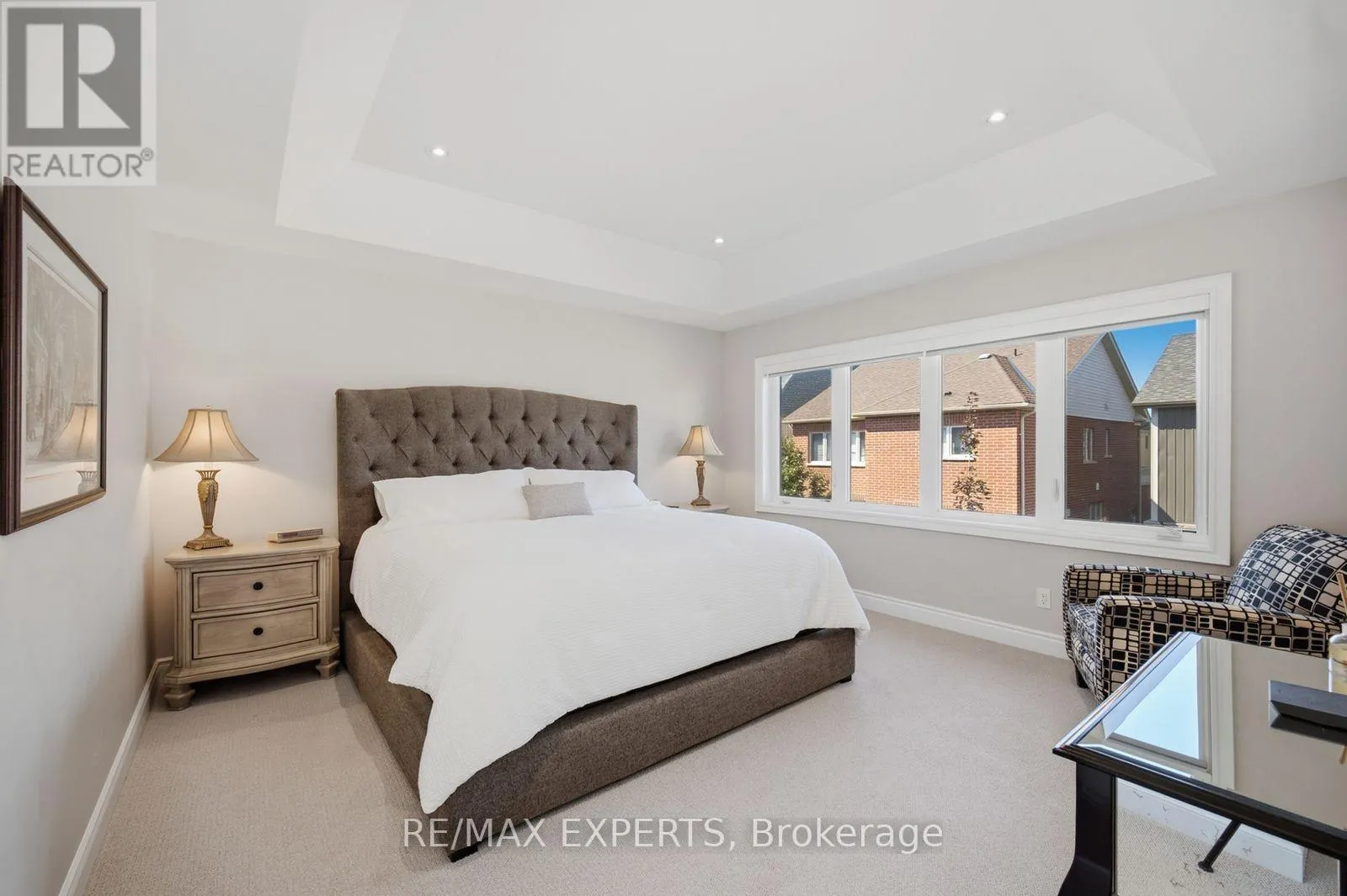 69 LEADEN HALL DRIVE