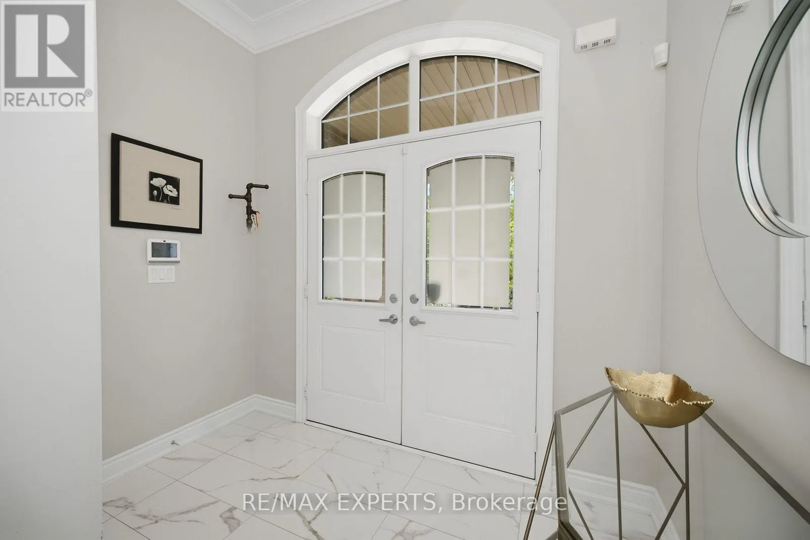 69 LEADEN HALL DRIVE