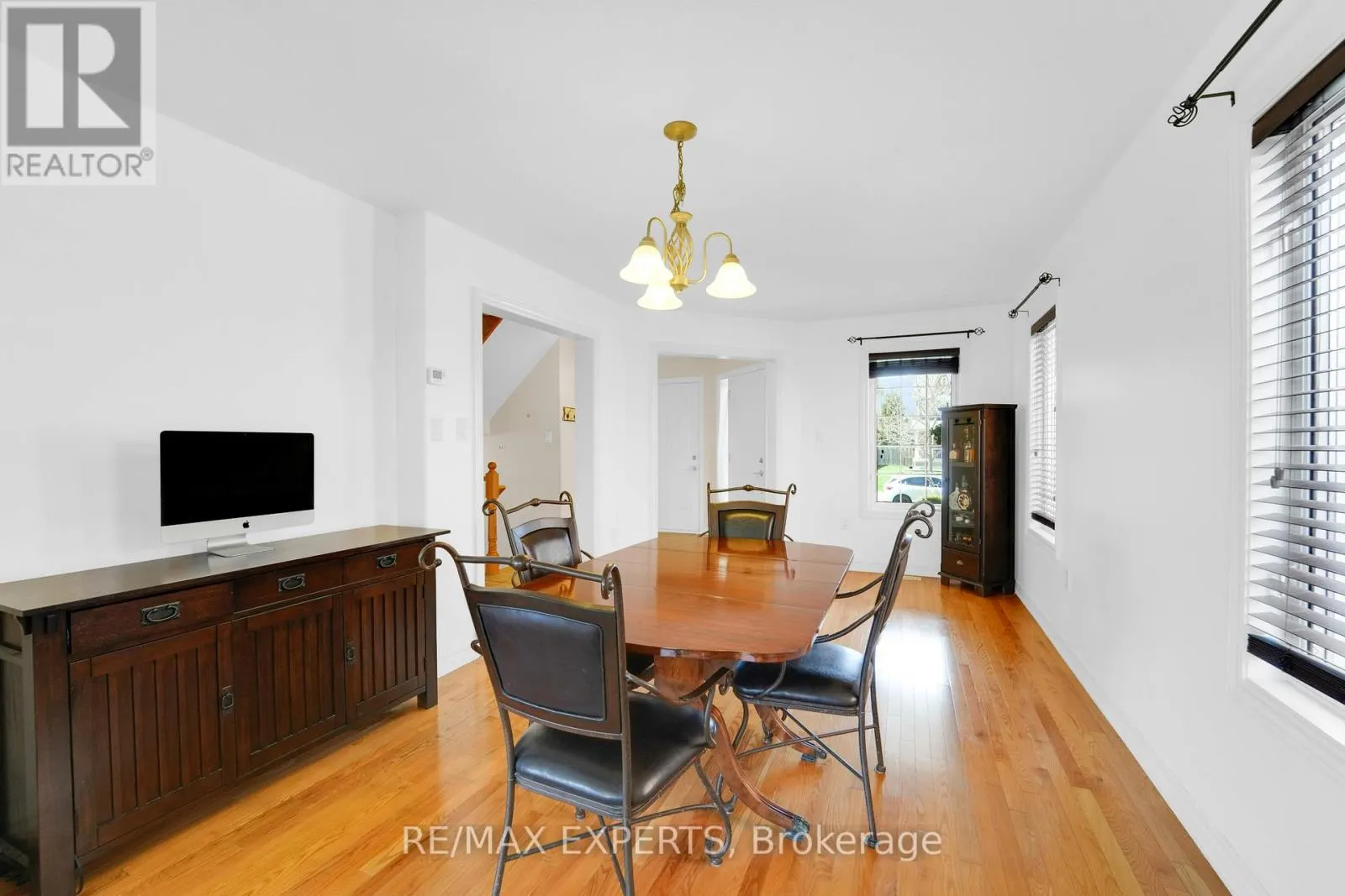 43 BUCHANAN DRIVE