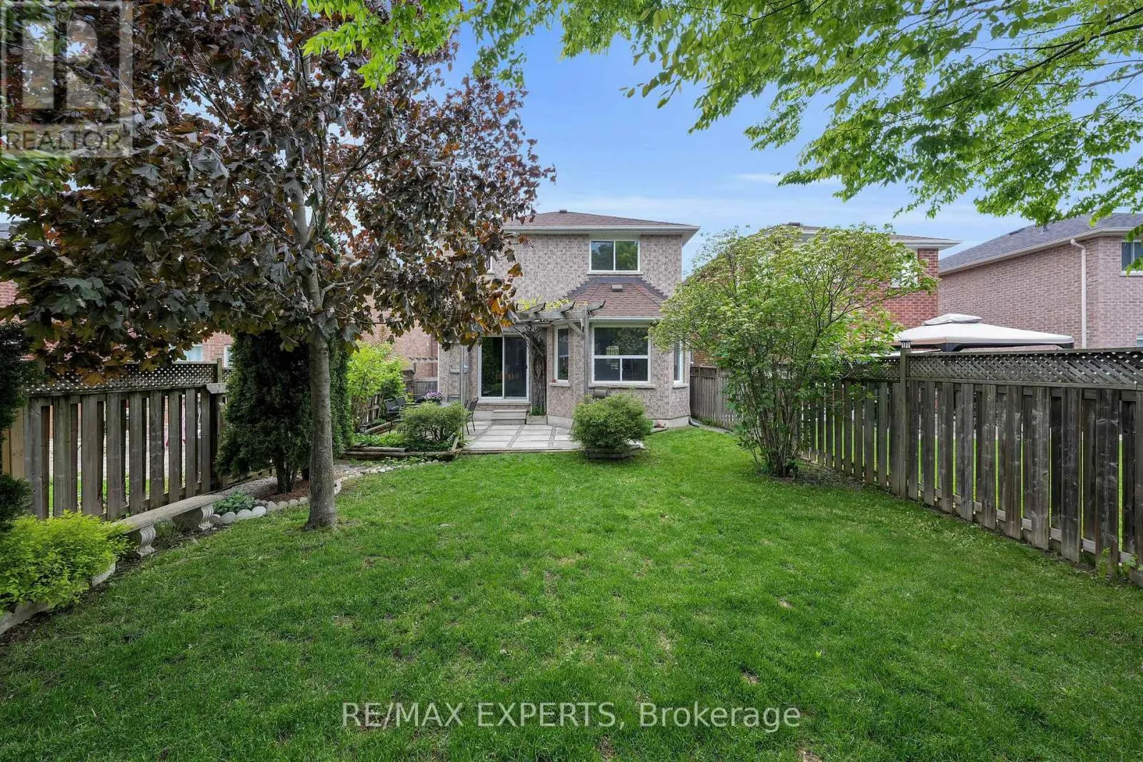 43 BUCHANAN DRIVE