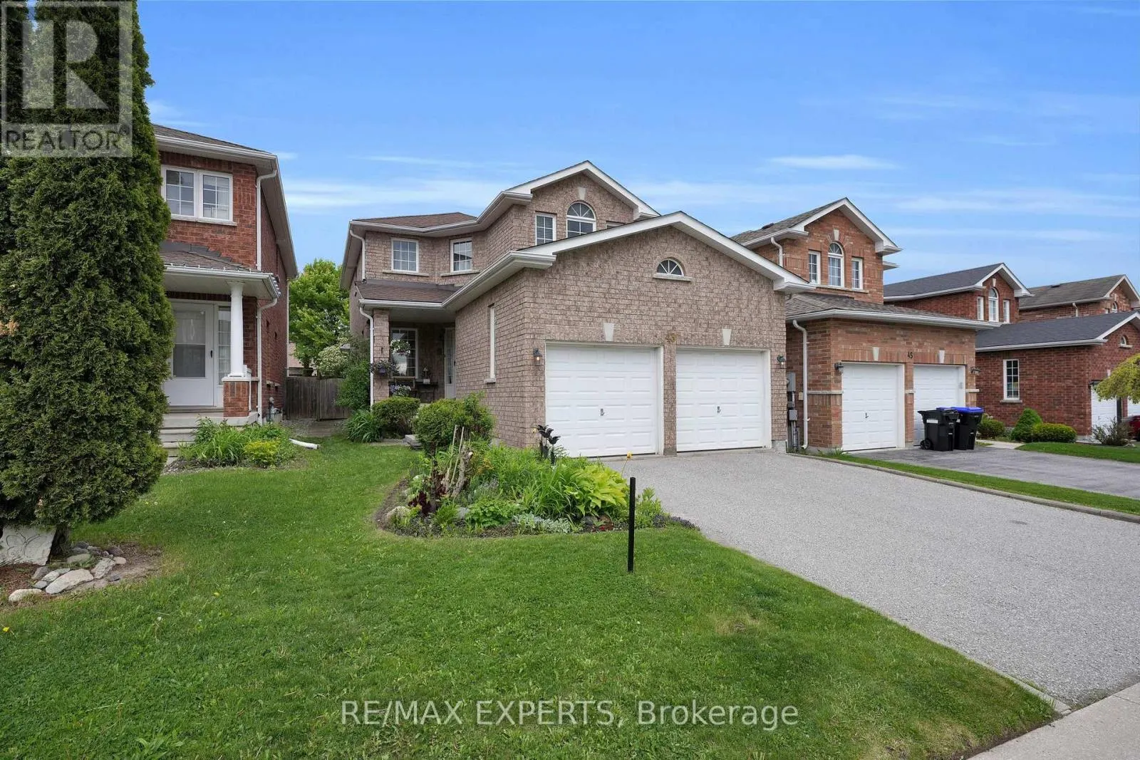 43 BUCHANAN DRIVE