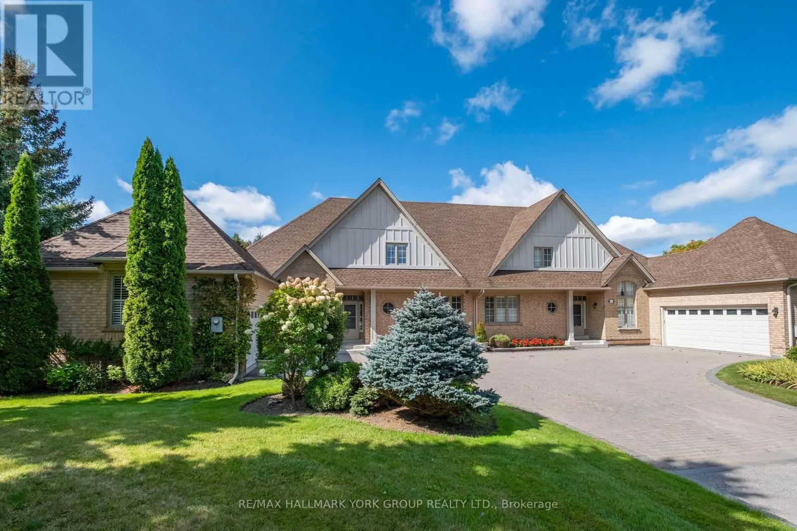 422 FALCONWOOD HOLLOW