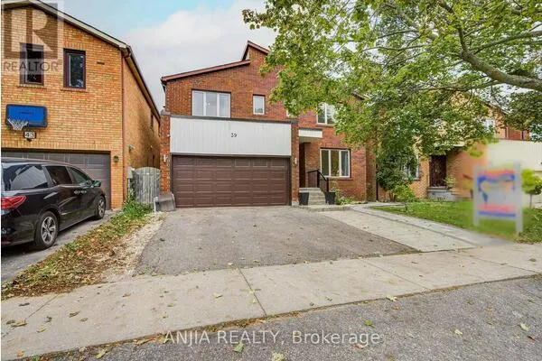 39 MILLCROFT WAY
