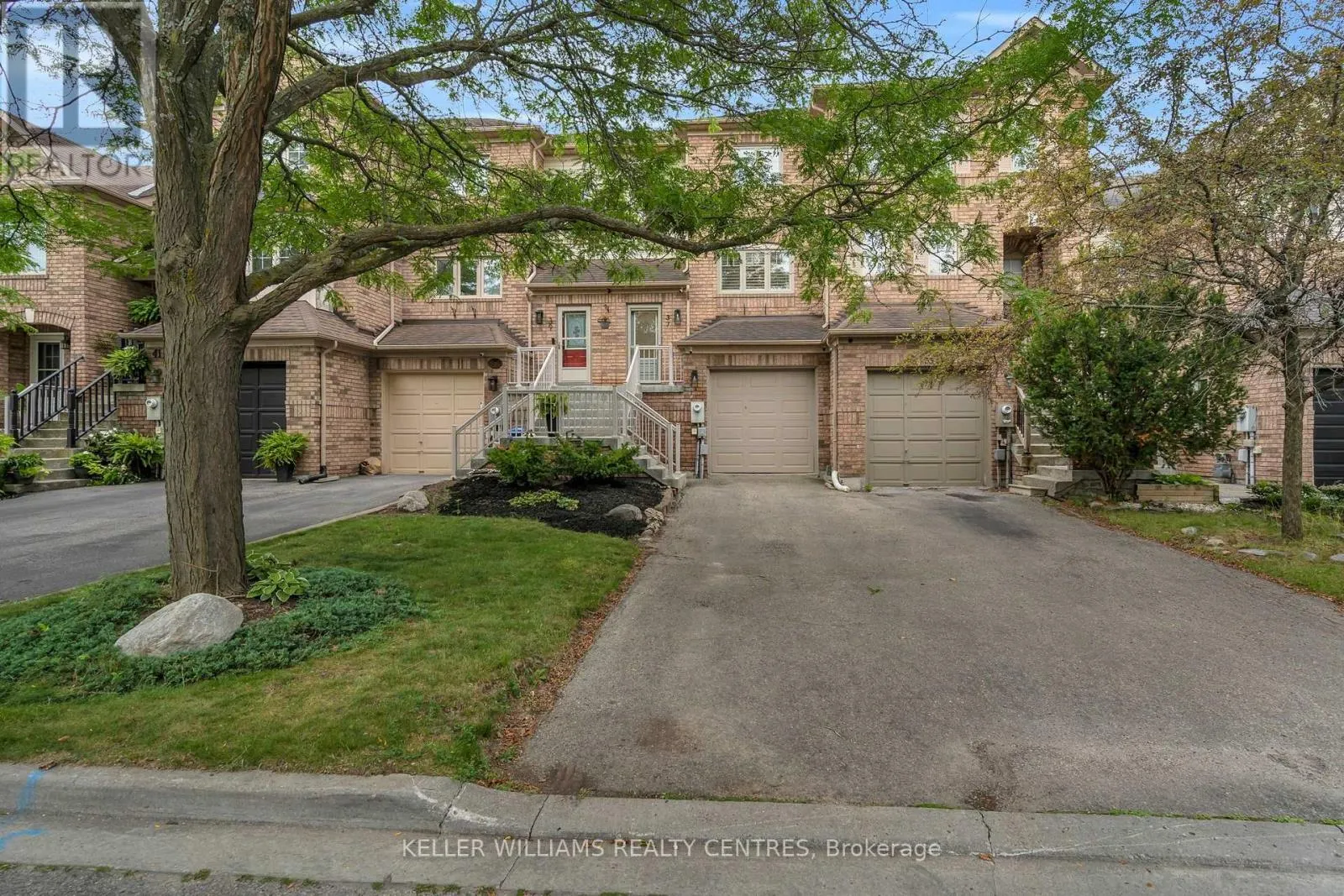 37 BOWLER STREET