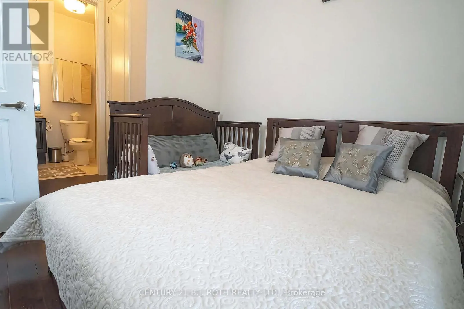 313 - 15277 YONGE STREET S