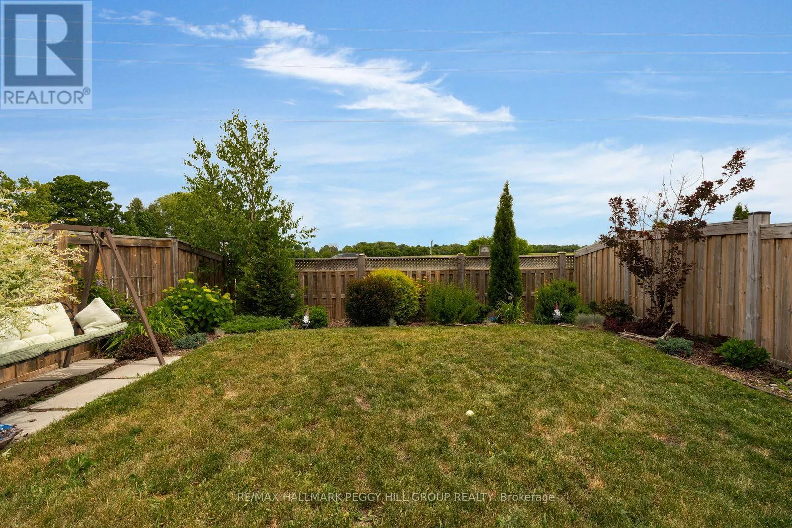 15 WAGNER CRESCENT