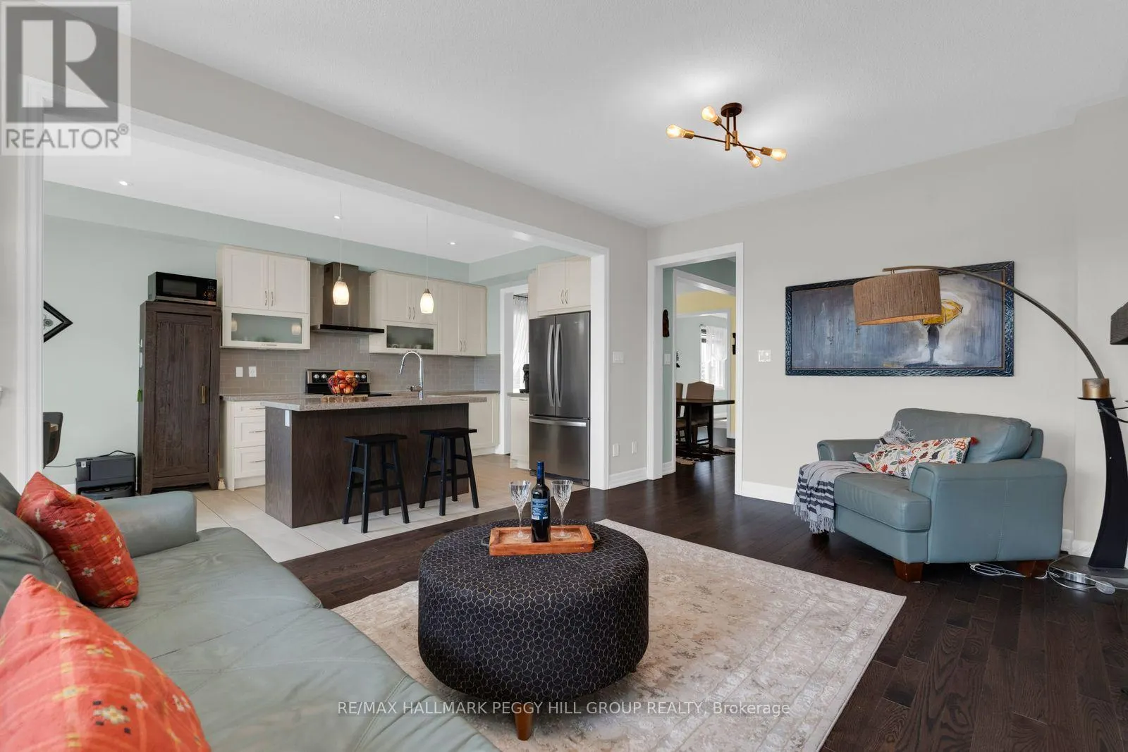 15 WAGNER CRESCENT