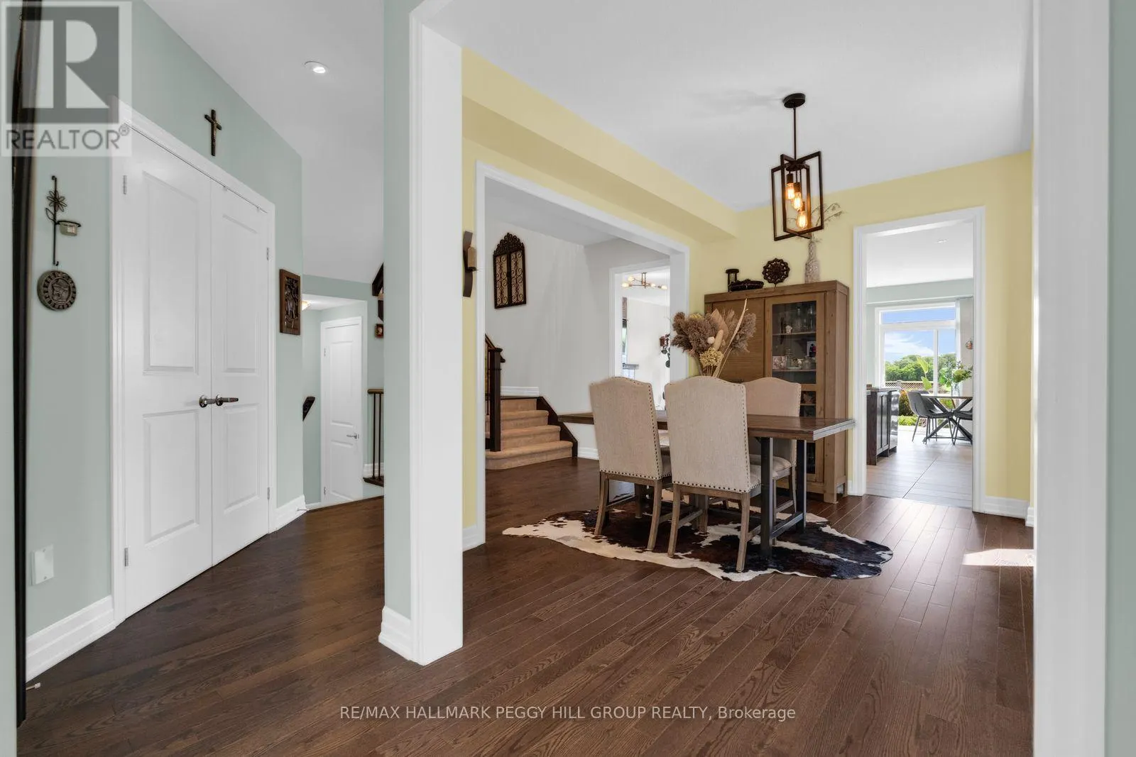 15 WAGNER CRESCENT