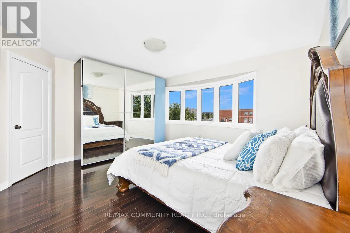 58 CLAMERTEN ROAD