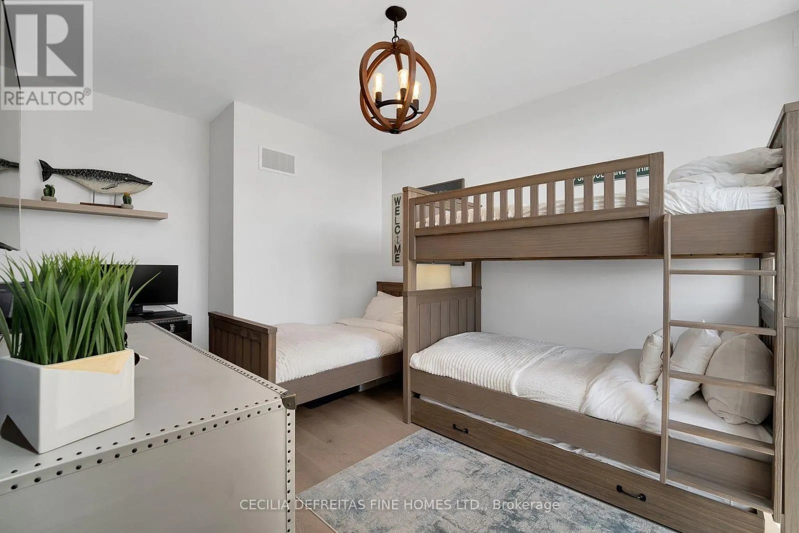 3793 MANGUSTA COURT