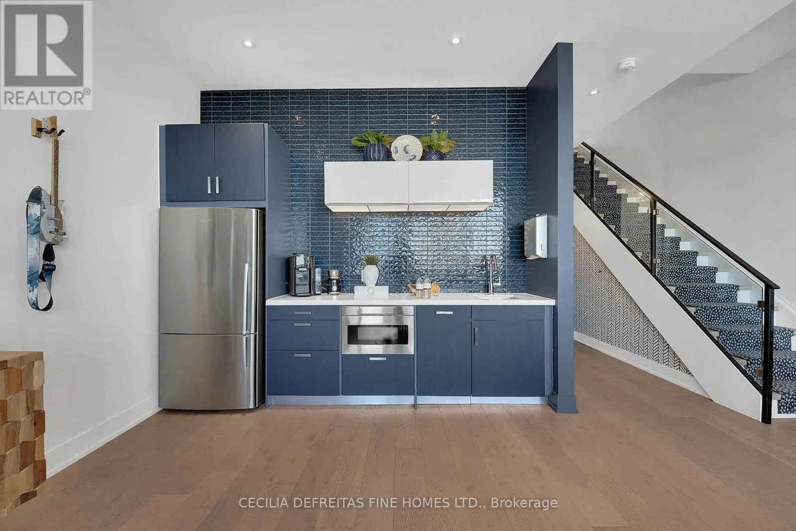 3793 MANGUSTA COURT