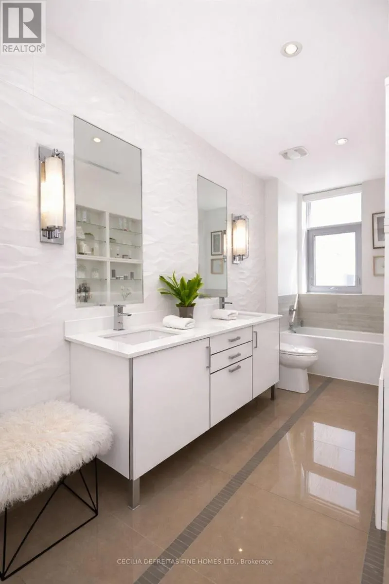 3793 MANGUSTA COURT