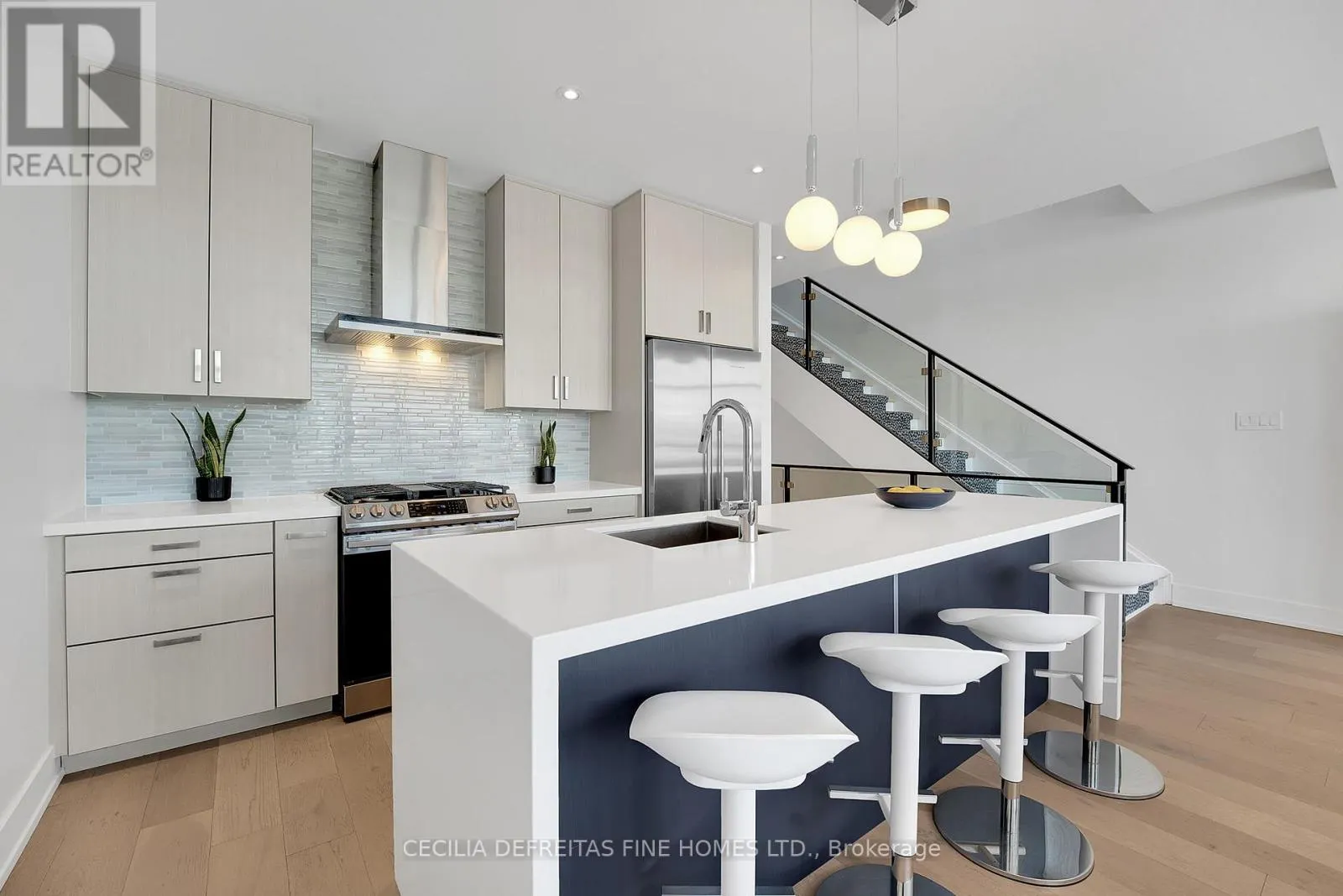 3793 MANGUSTA COURT