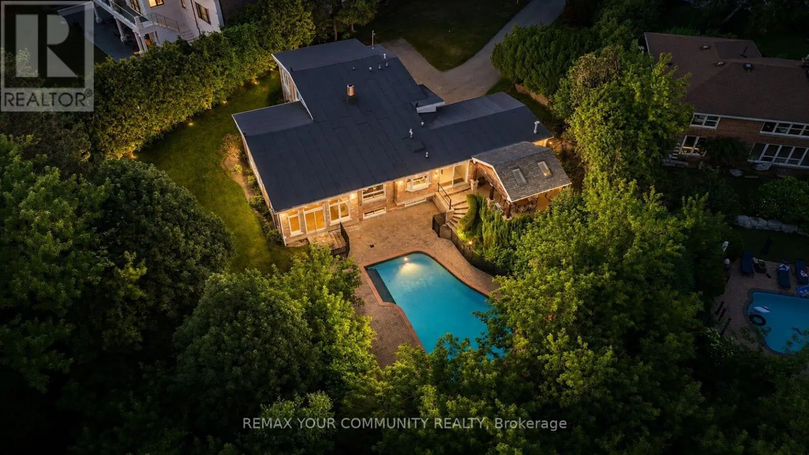 35 IDLESWIFT DRIVE