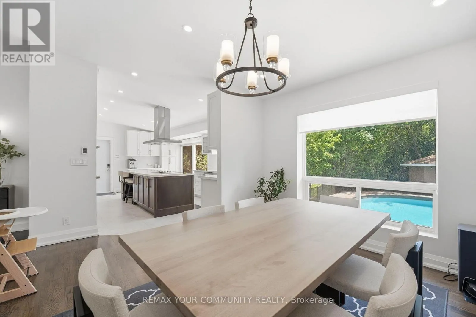 35 IDLESWIFT DRIVE