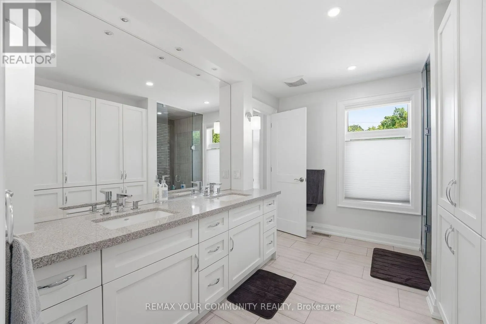 35 IDLESWIFT DRIVE