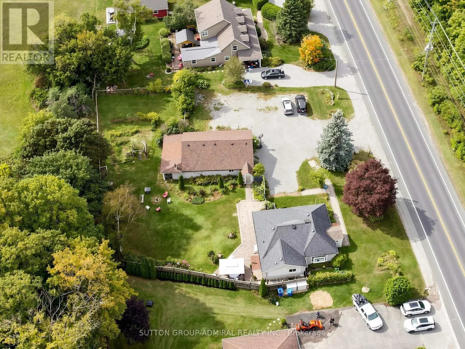 4631 AURORA ROAD