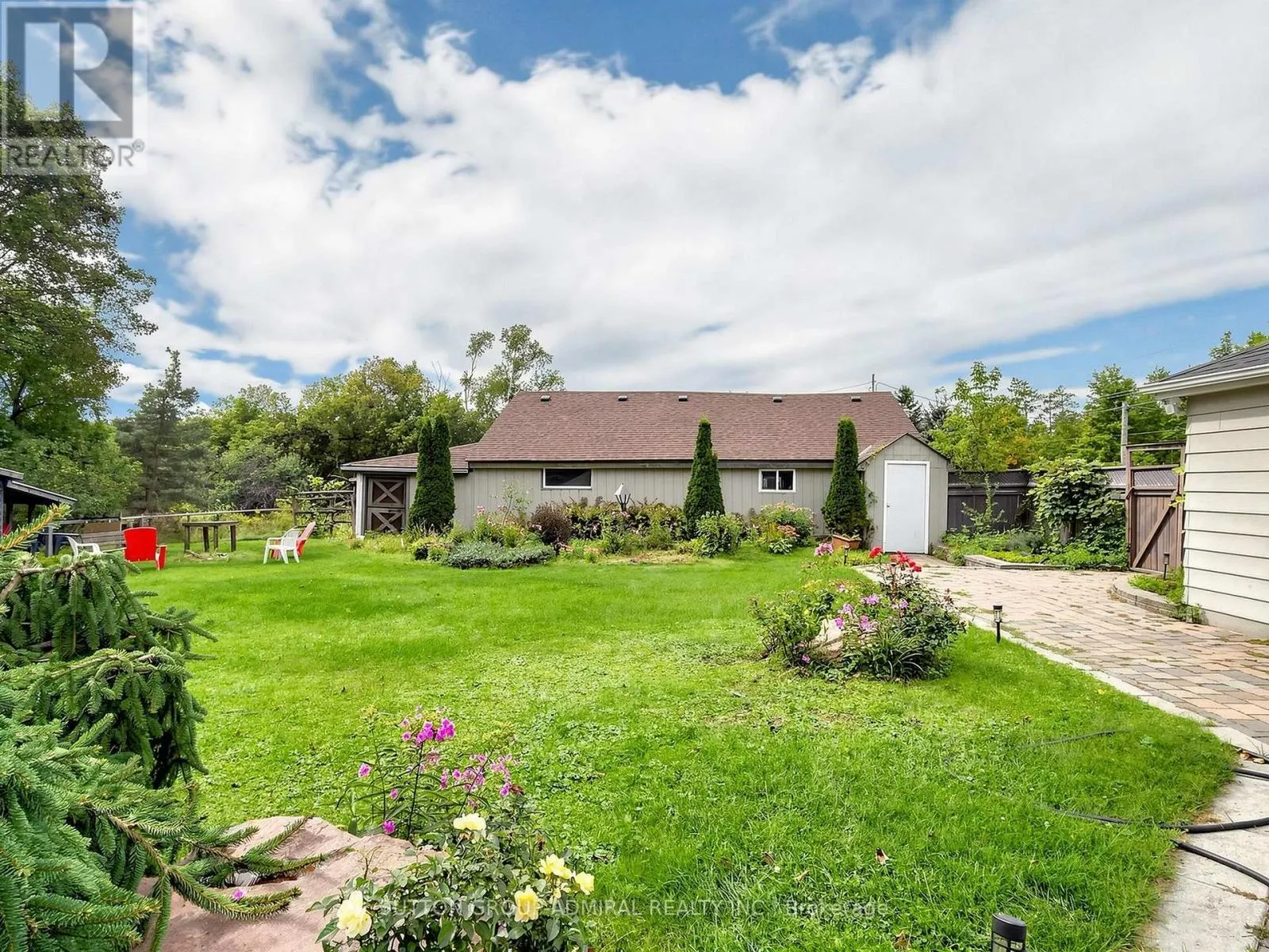 4631 AURORA ROAD
