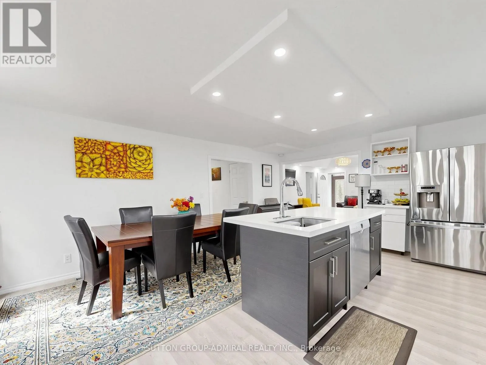 4631 AURORA ROAD