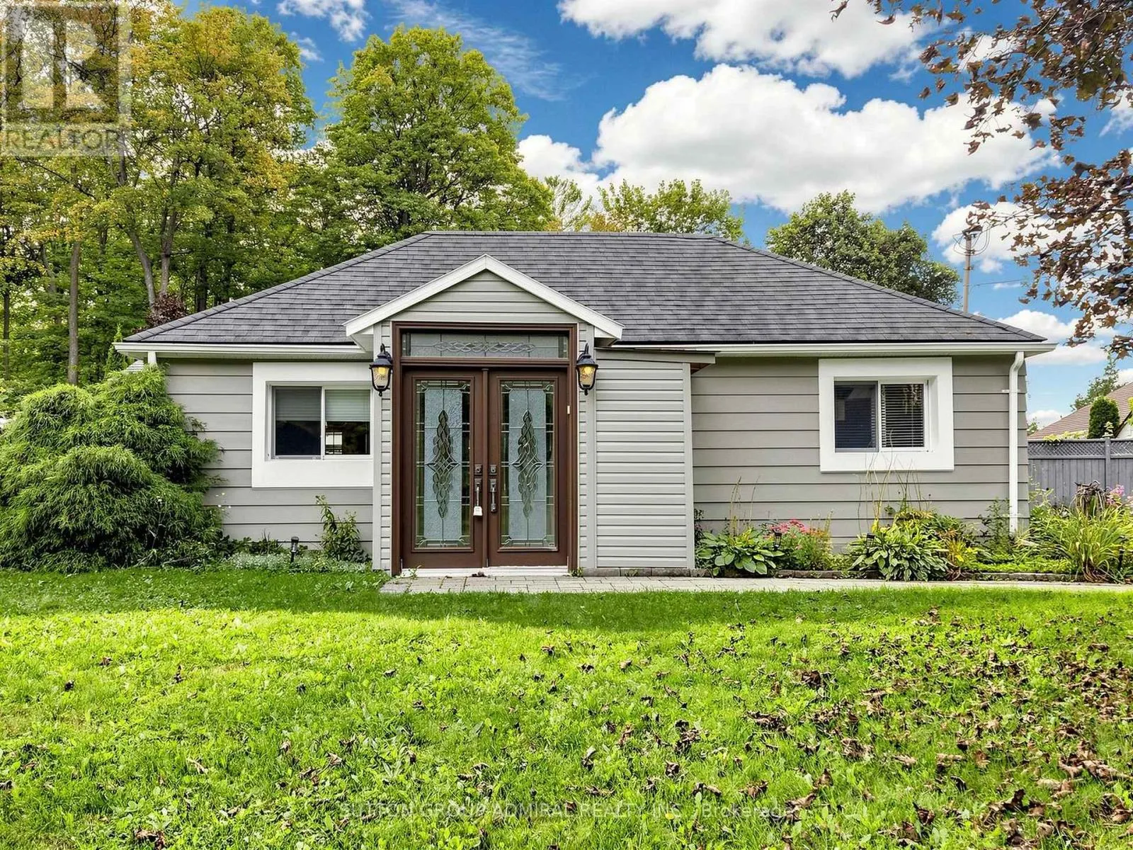 4631 AURORA ROAD