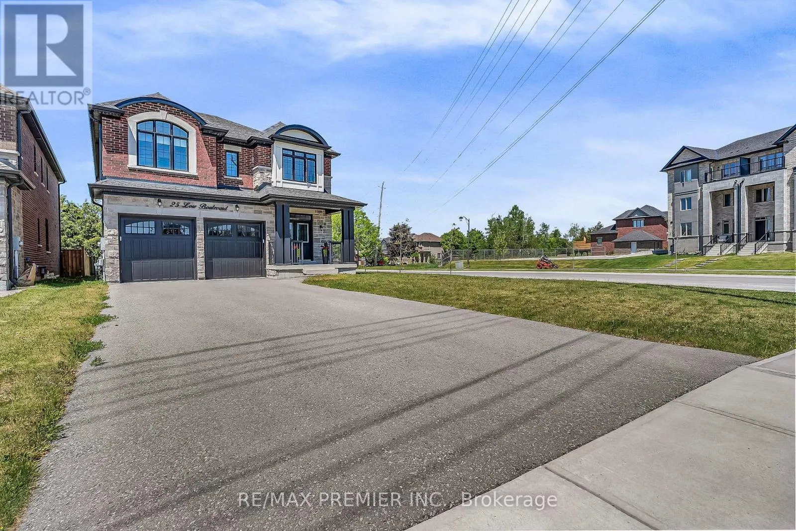 25 LOW BOULEVARD