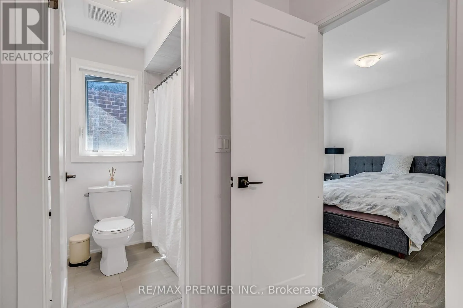 25 LOW BOULEVARD