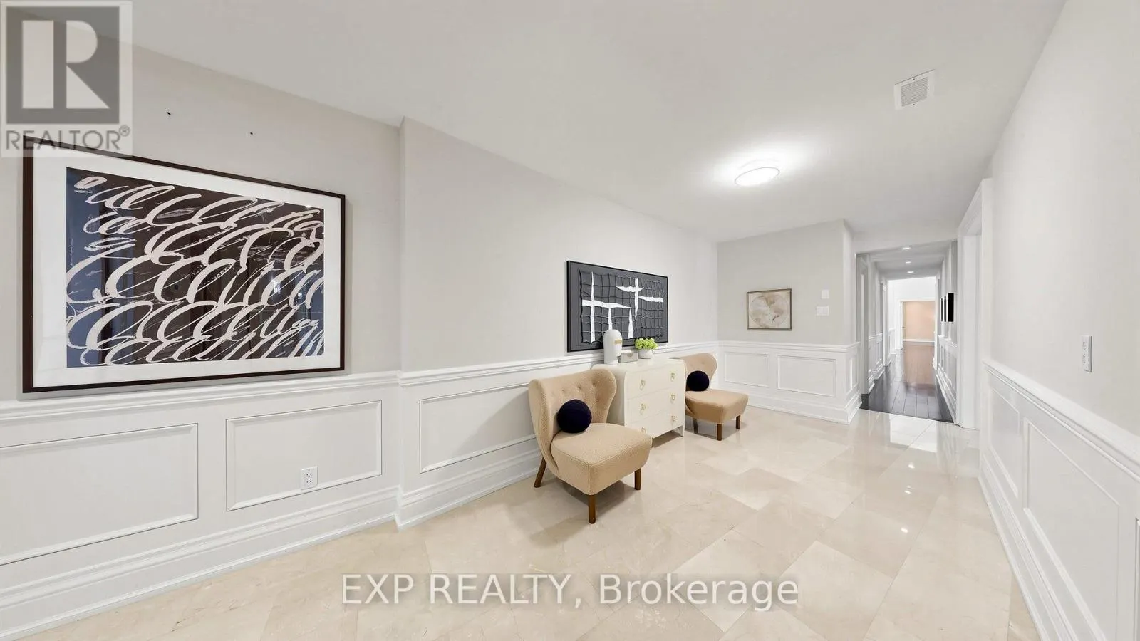 18 MCCOWAN LANE