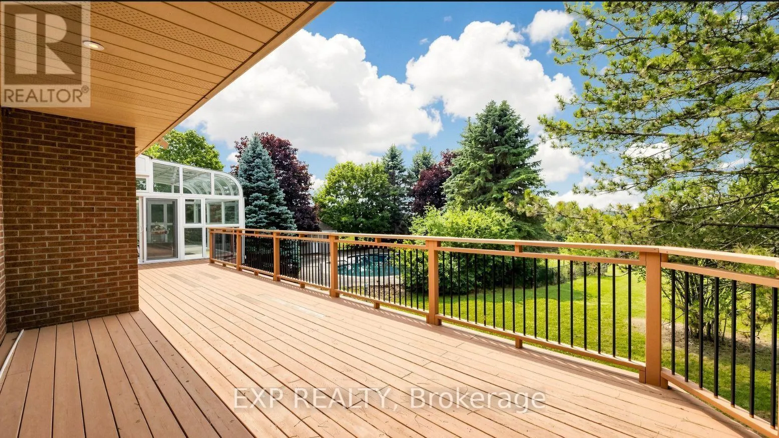 18 MCCOWAN LANE
