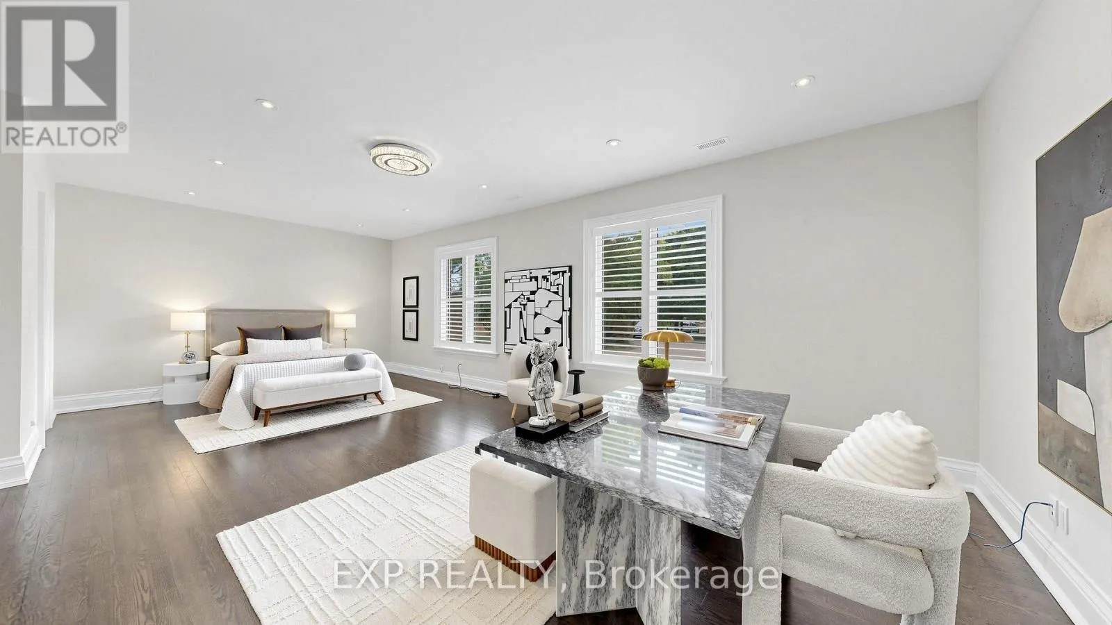18 MCCOWAN LANE