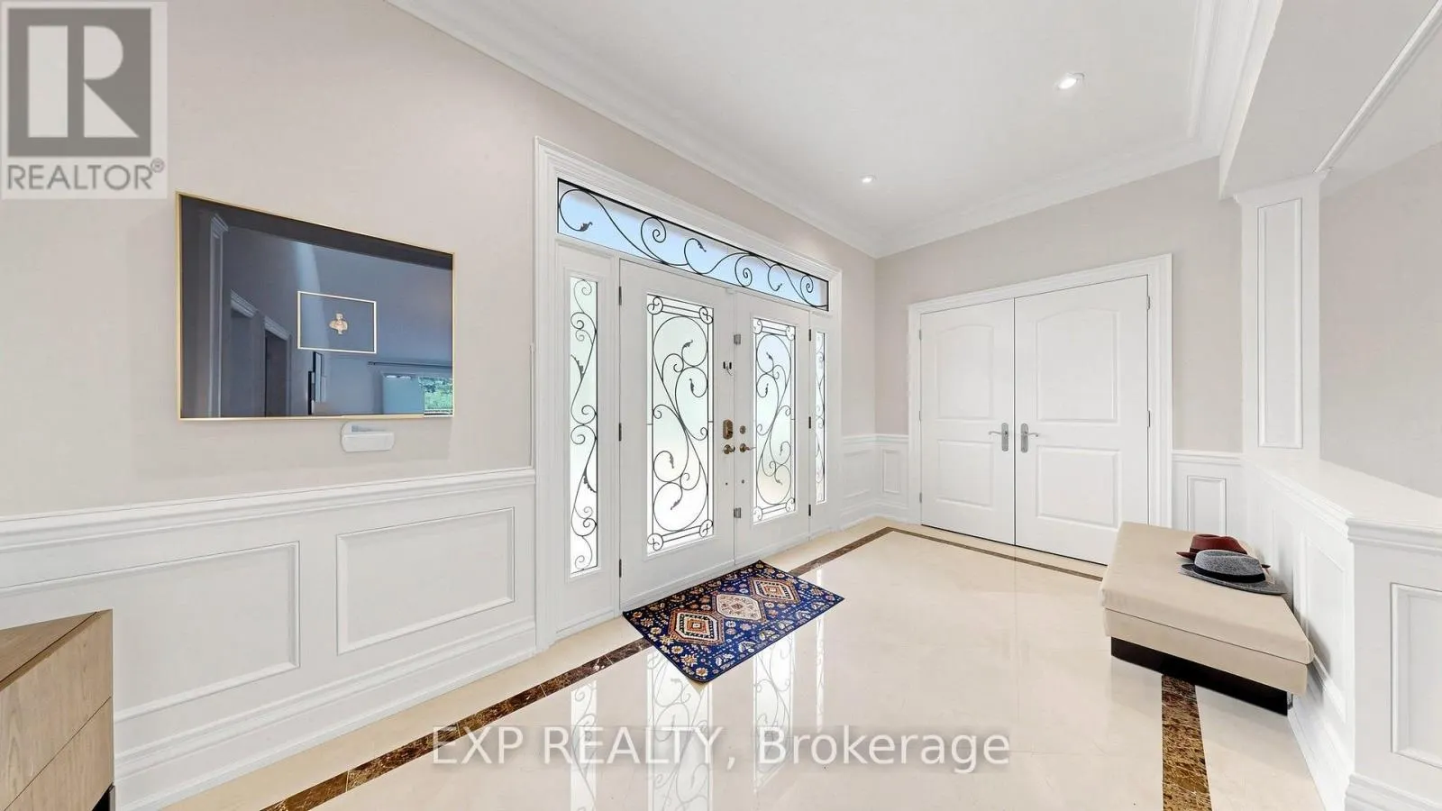 18 MCCOWAN LANE