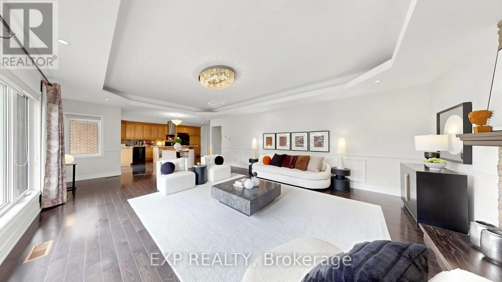 18 MCCOWAN LANE