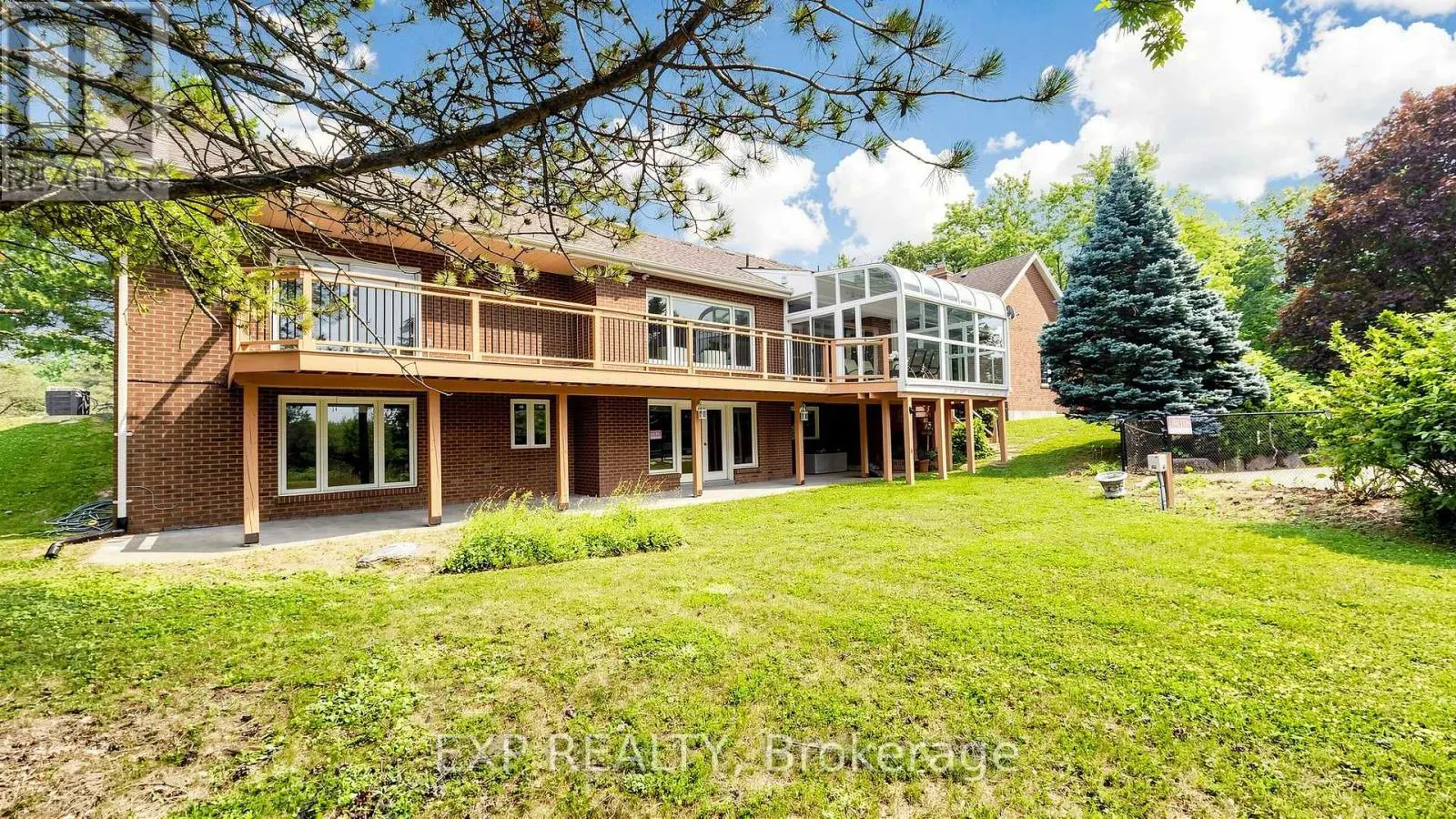 18 MCCOWAN LANE