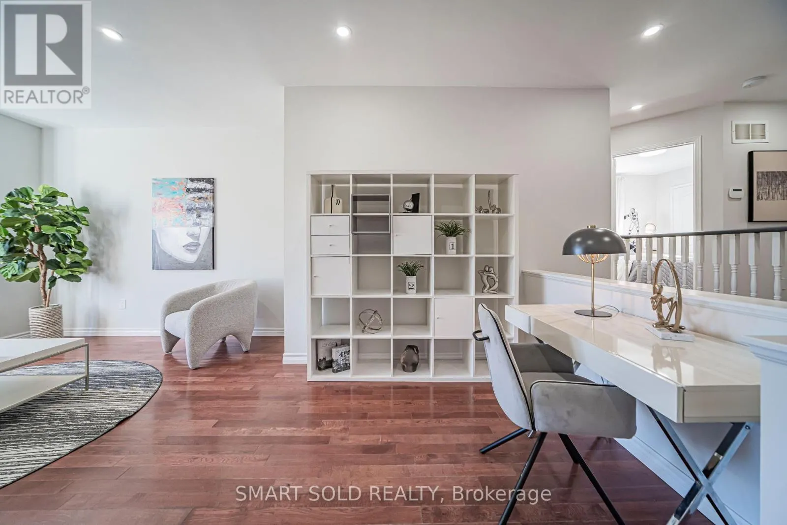 82 BALLYMORE DRIVE