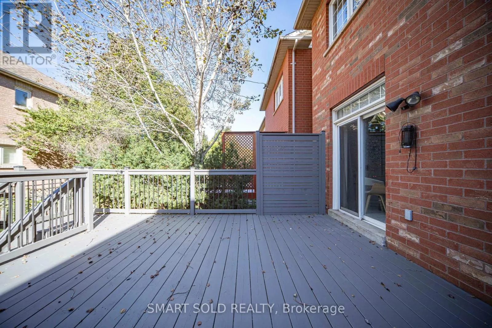 82 BALLYMORE DRIVE